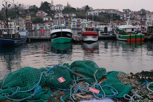 Bateaux et filets st- Jean-de-Luz